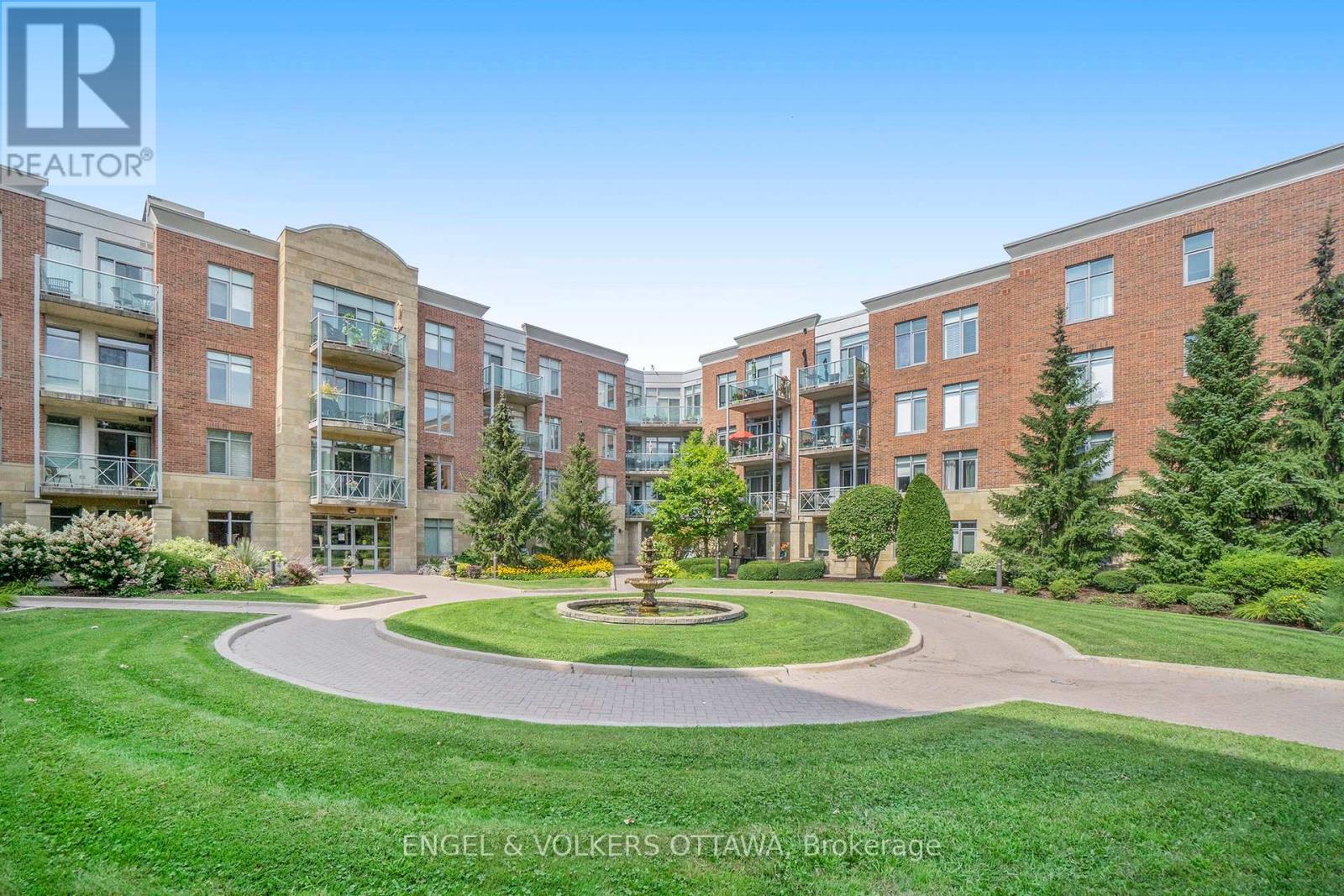 313 - 205 BOLTON STREET