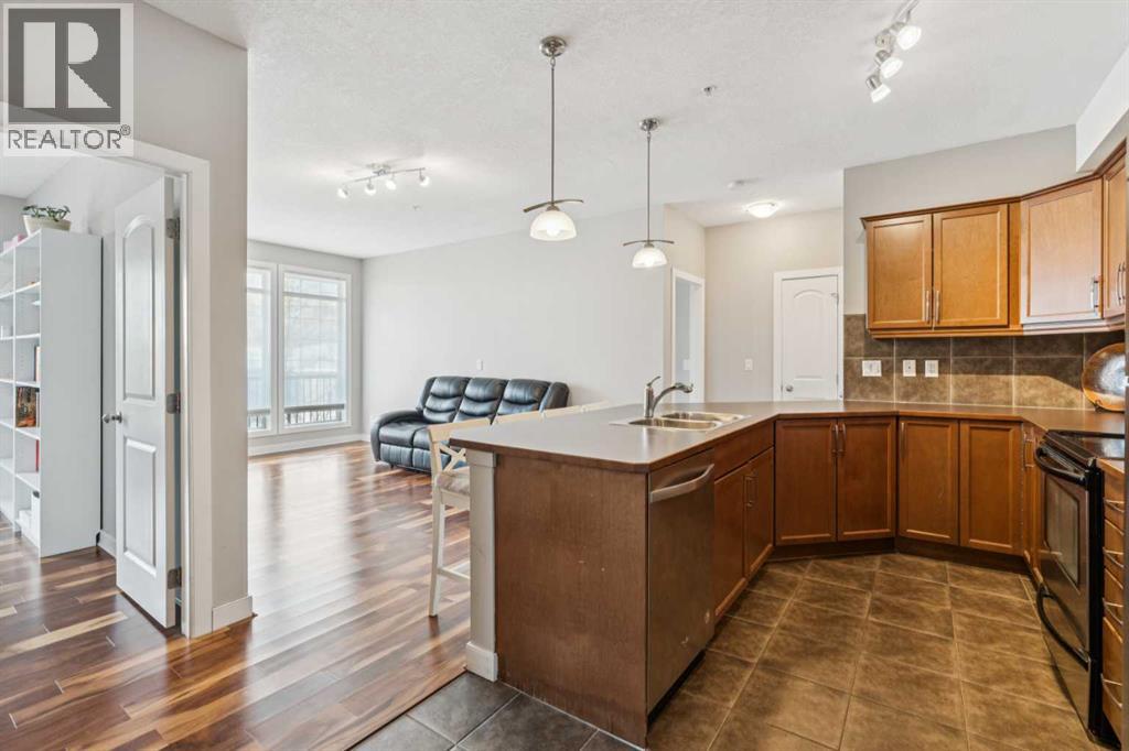 215, 15304 Bannister Road SE