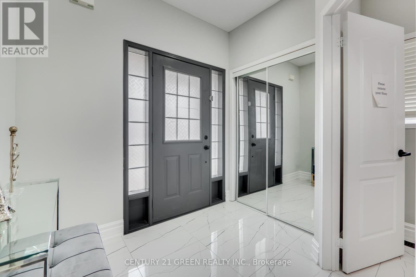 3873 BRINWOOD GATE