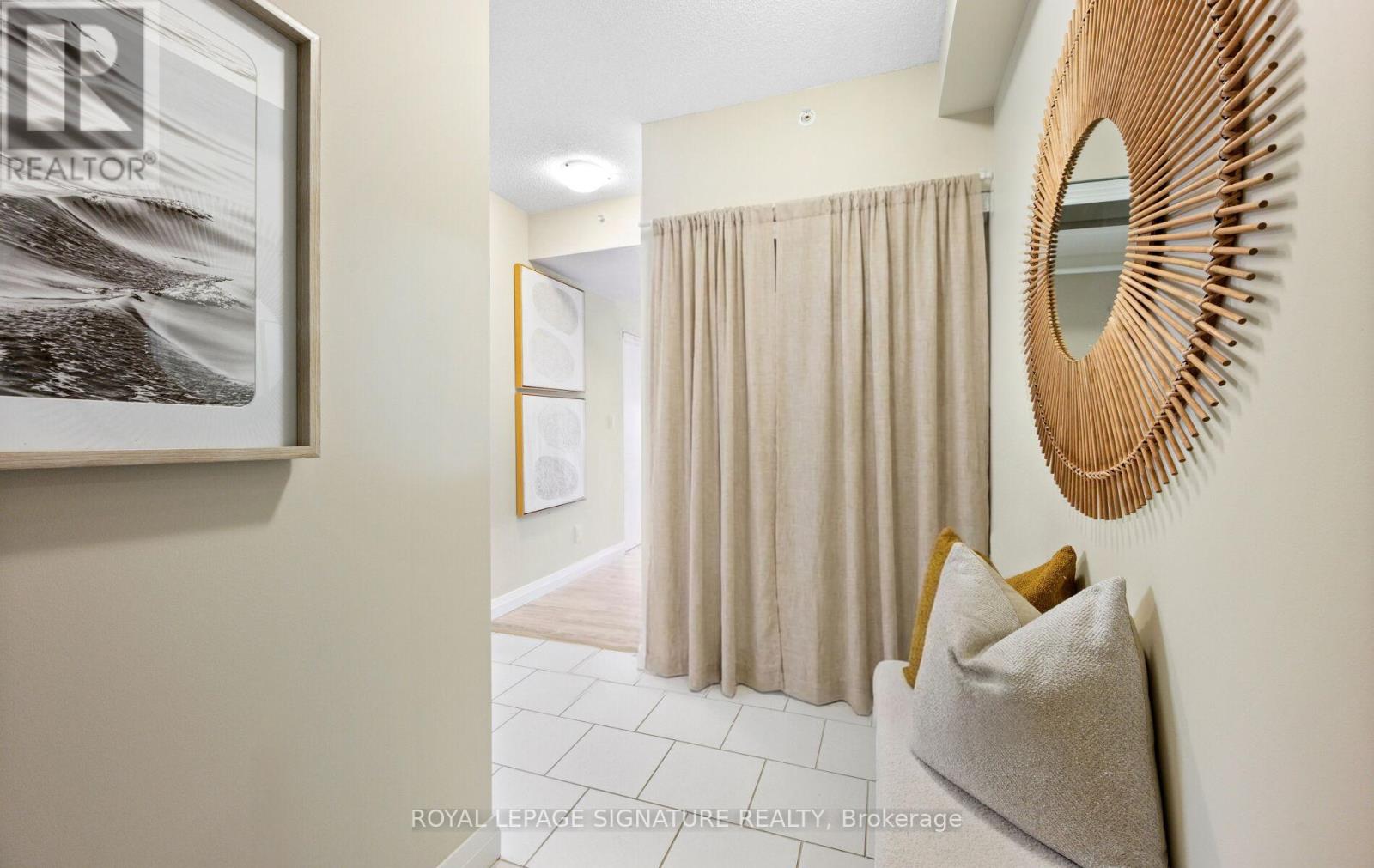 706 - 53 ARTHUR STREET S