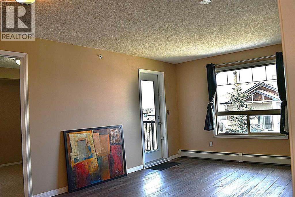 3418, 60 Panatella Street NW