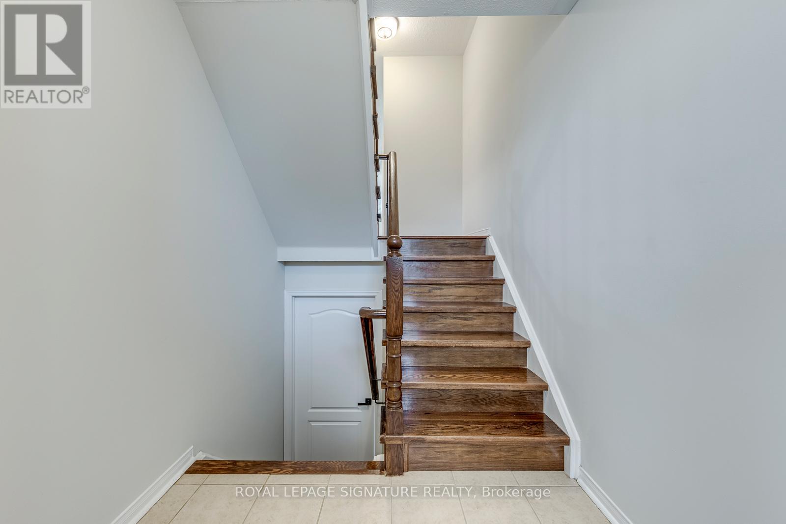 2418 ADAMVALE CRESCENT