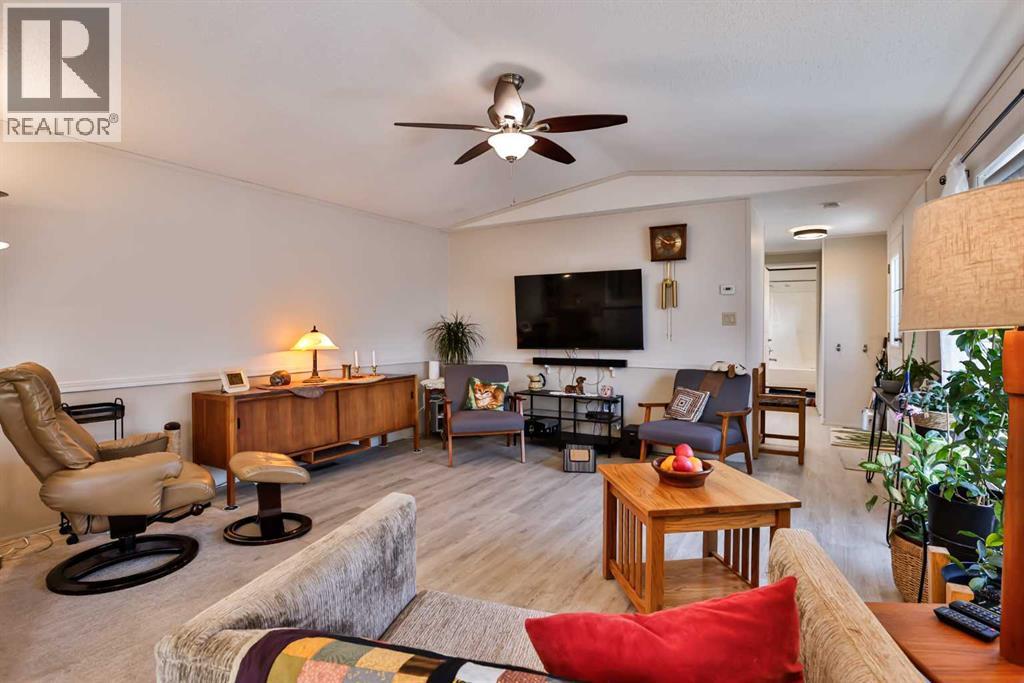 319 Cottonwood Bay