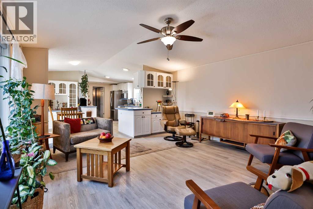 319 Cottonwood Bay