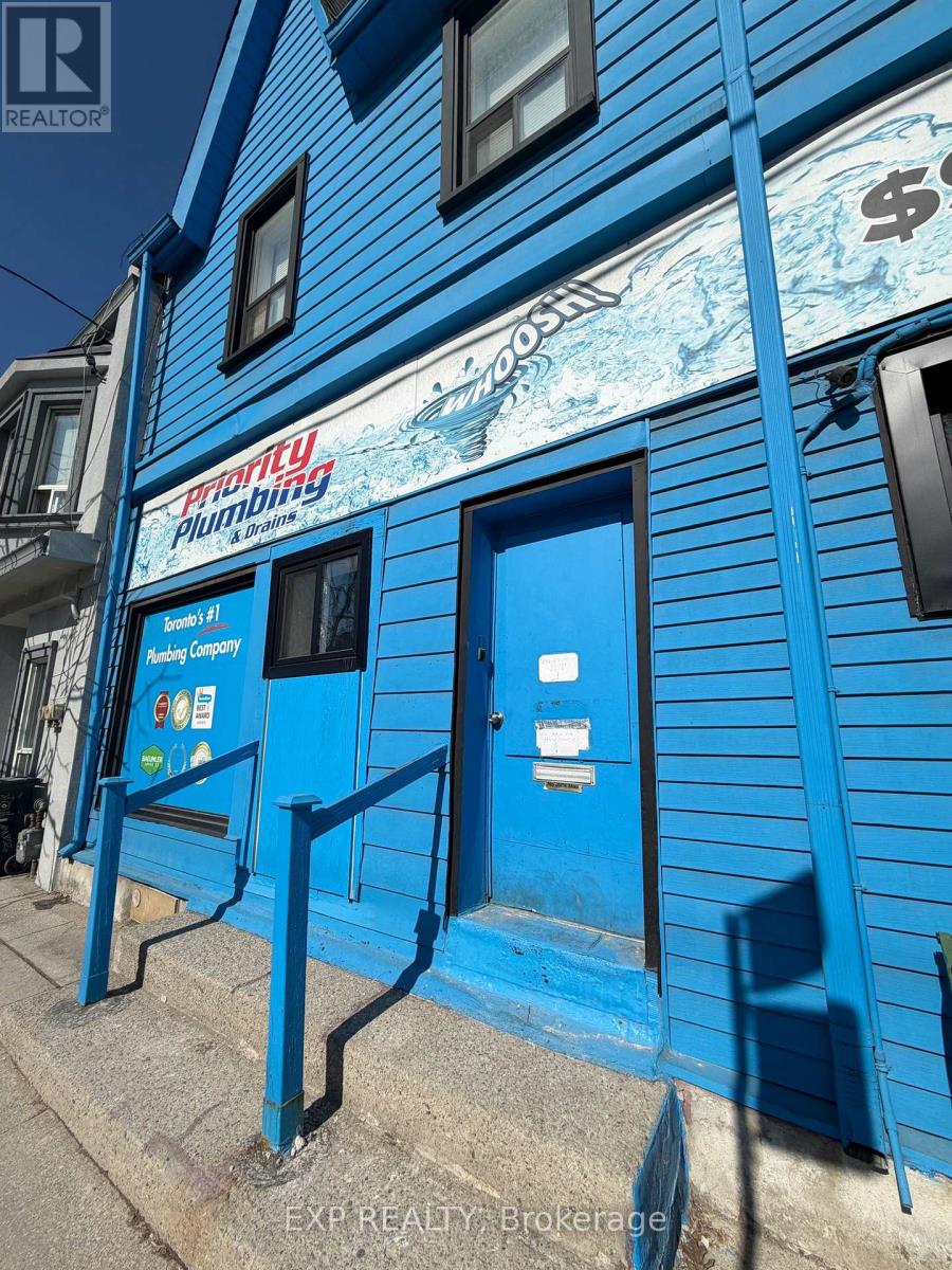 6 - 1594 DUPONT STREET