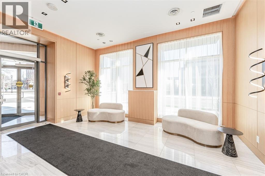 1441 ELGIN Street Unit# 101