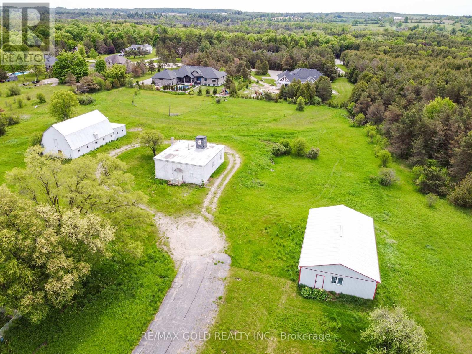 769 STONE ROAD E