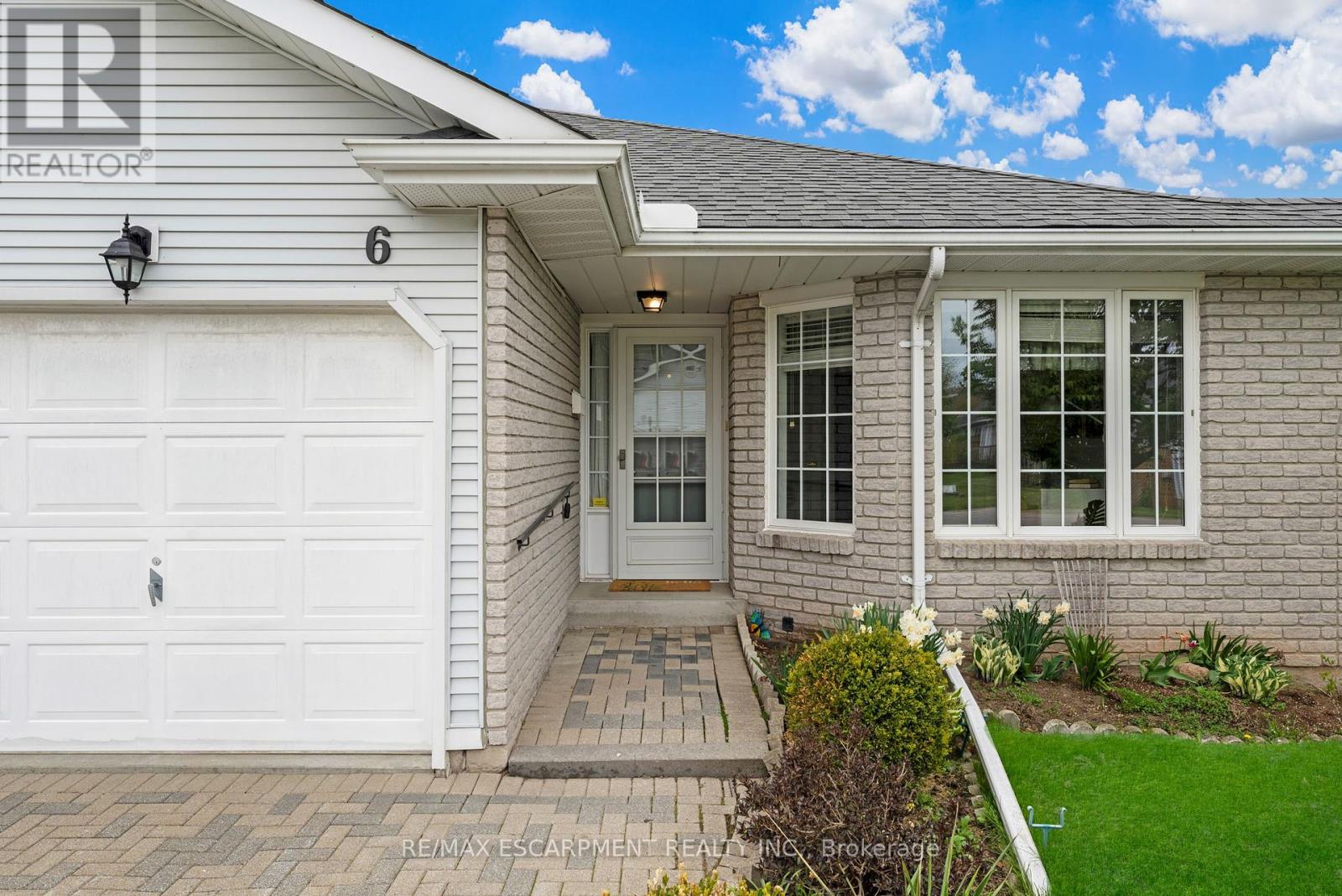 6 VILLAGE DRIVE