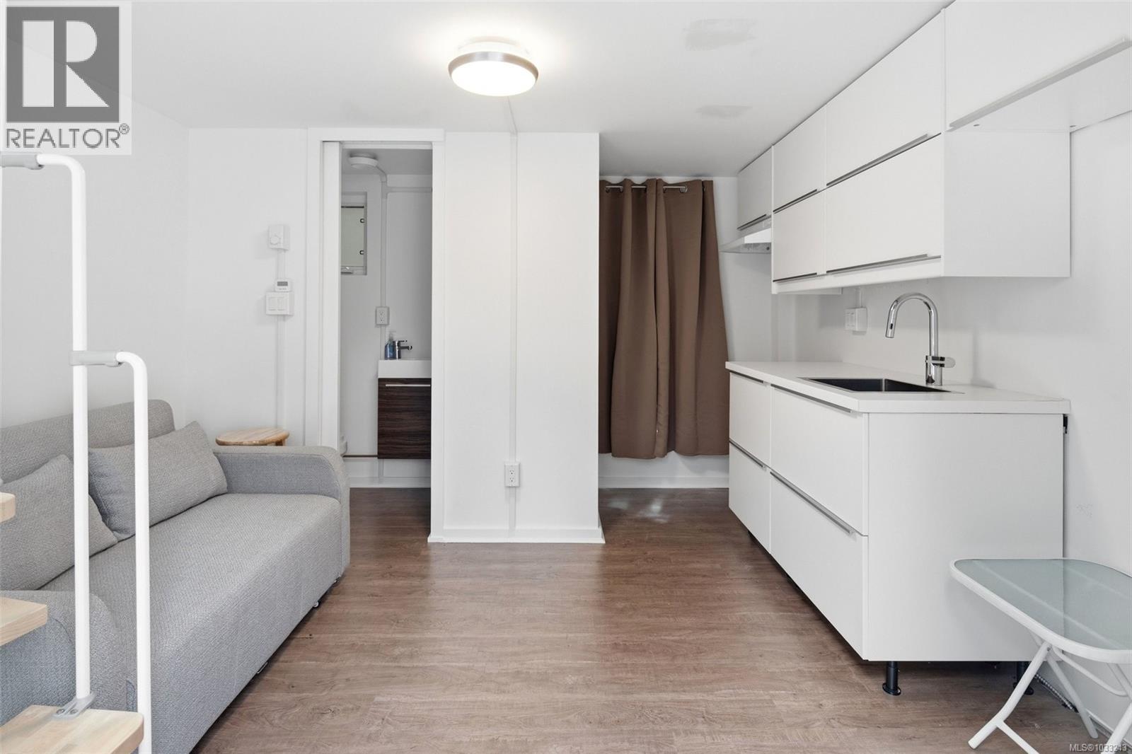 25 2970 Glen Eagles Rd