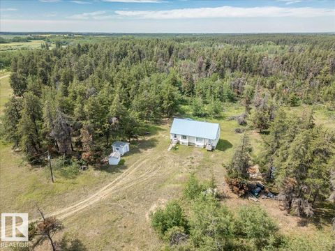57021 RGE ROAD 213 Rural Sturgeon County AB T0A2W0