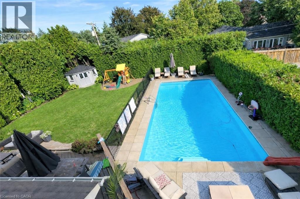 275 CAMBORNE Crescent