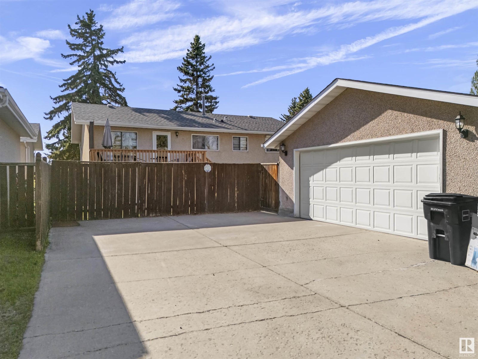 1855 51 ST NW