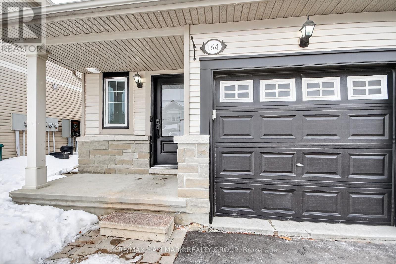 164 TRAIL SIDE CIRCLE