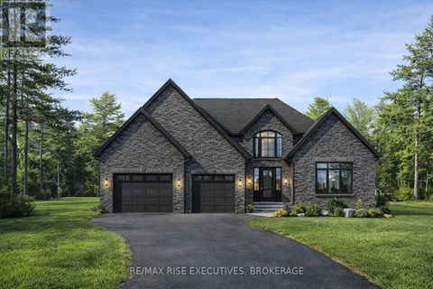 B4 HETU ROAD Front of Leeds & Seeleys Bay ON K7G2V3