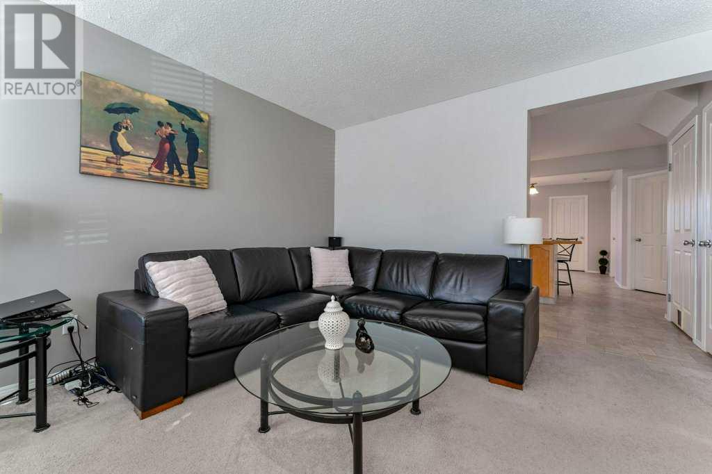 178 Covemeadow Crescent NE
