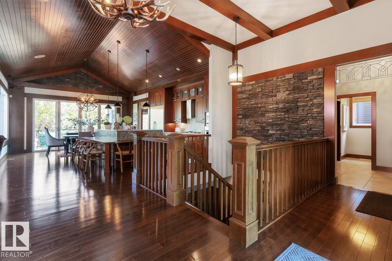 4023 WHISPERING RIVER DR NW