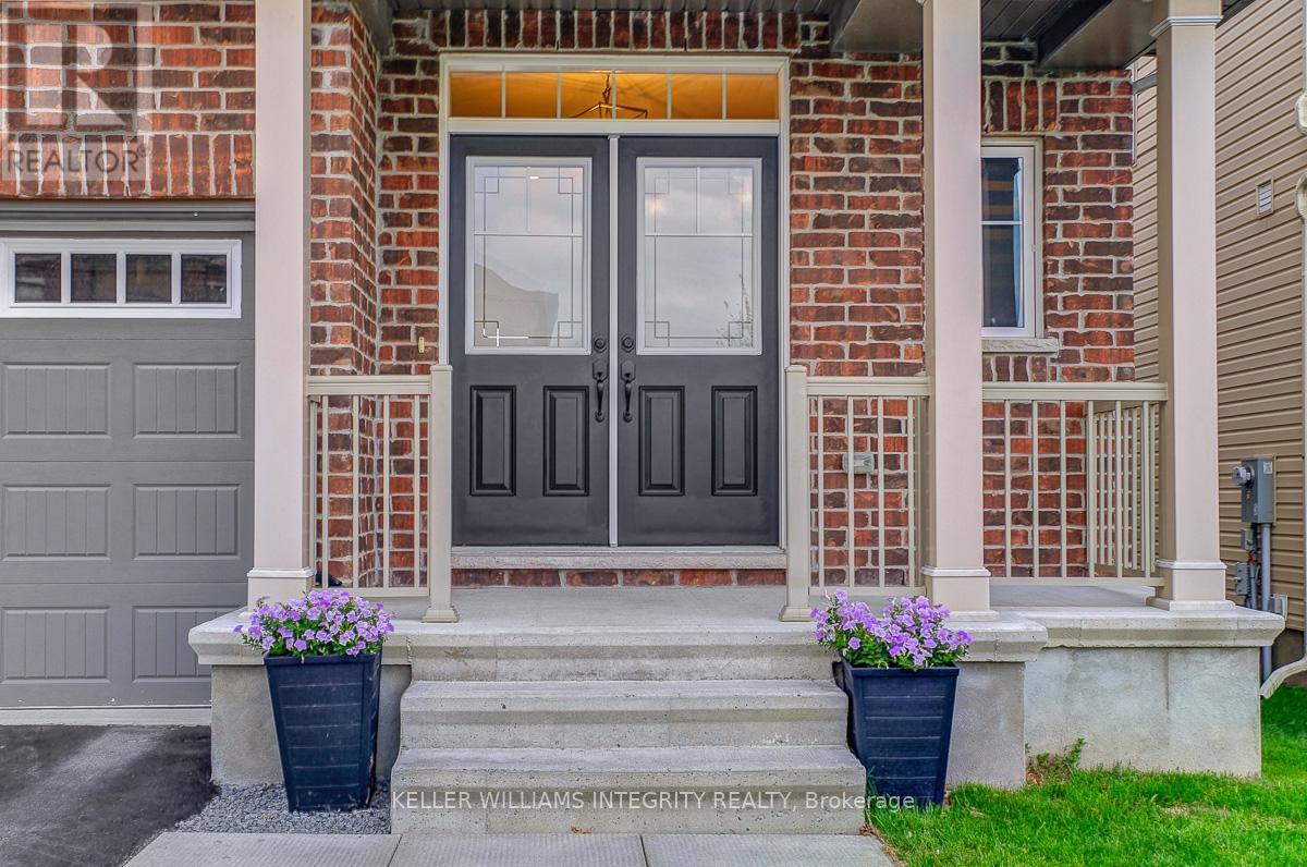 547 PARADE DRIVE