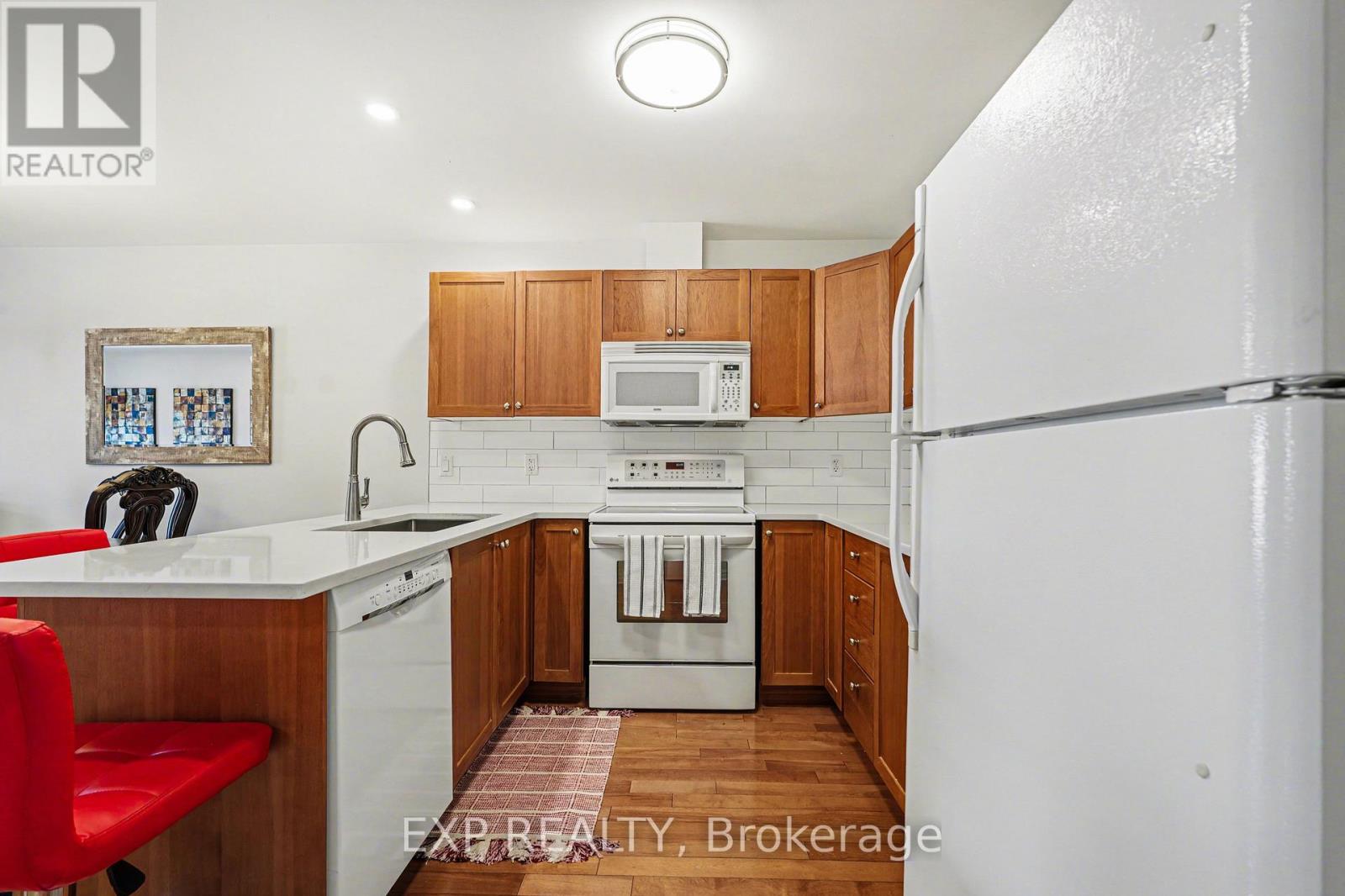46 FRIEDAY STREET