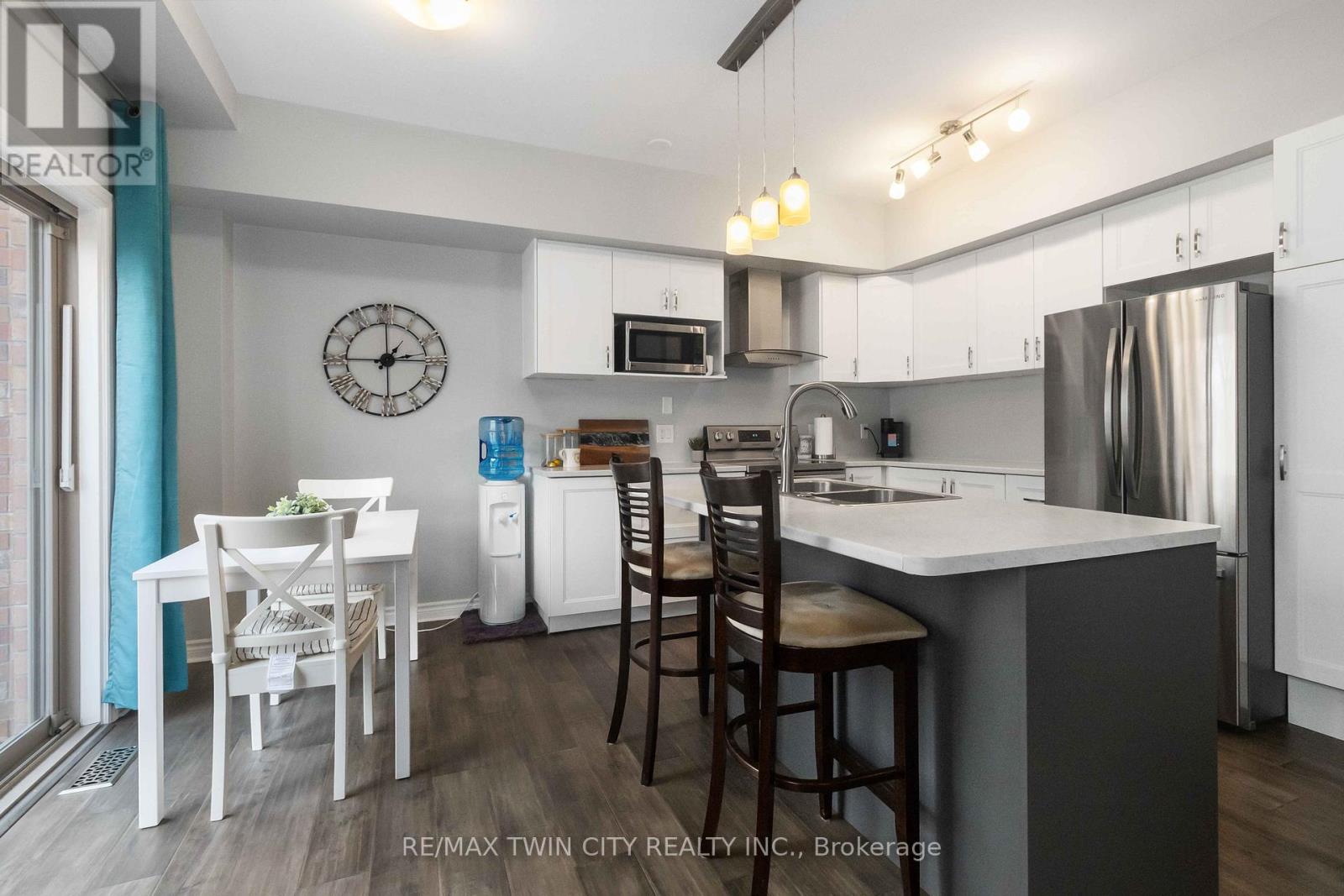 D2 - 12 BRANTWOOD PARK ROAD