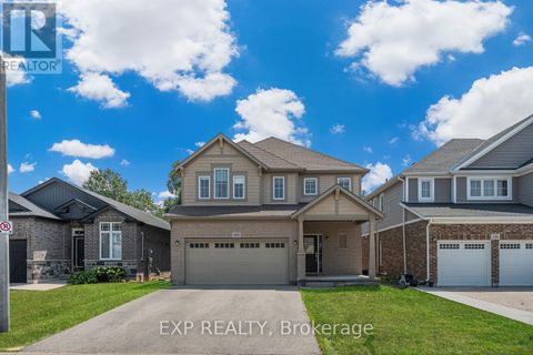 125 MONARCH STREET Welland (Coyle Creek) ON L3B5N8