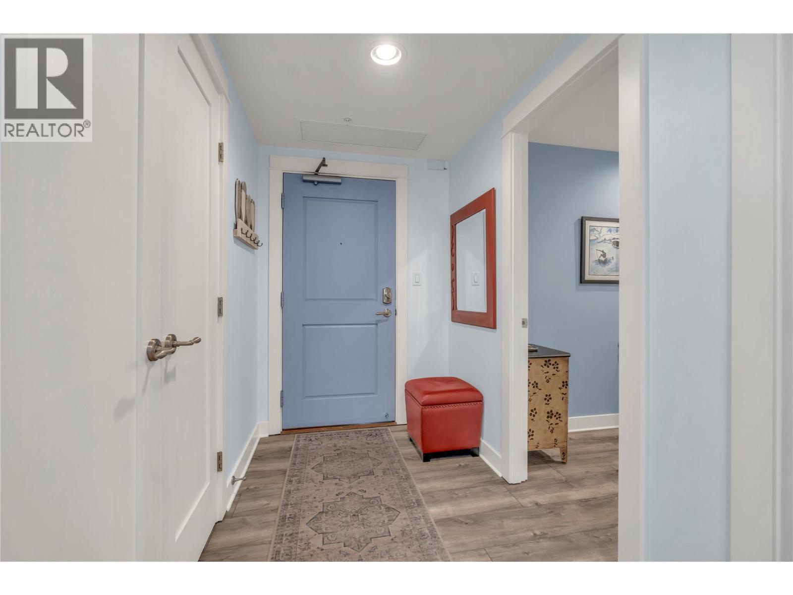 75 MARTIN Street Unit# 902