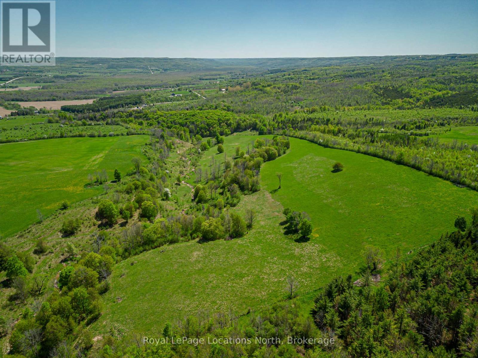 23 3RD LINE D LINE E