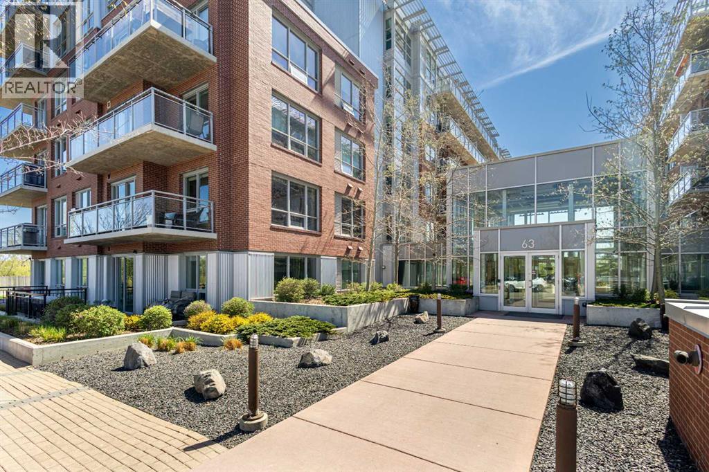 225, 63 Inglewood Park SE