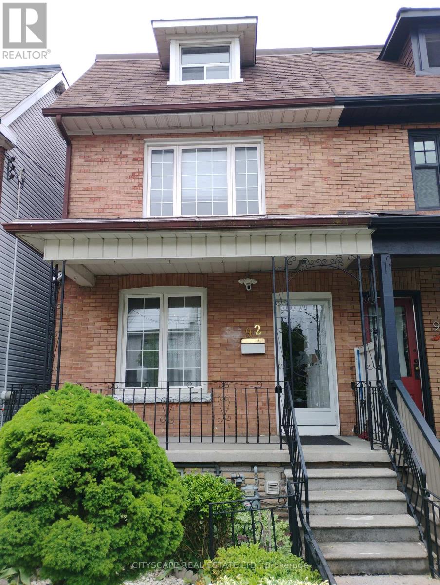 92 BELLWOODS AVENUE