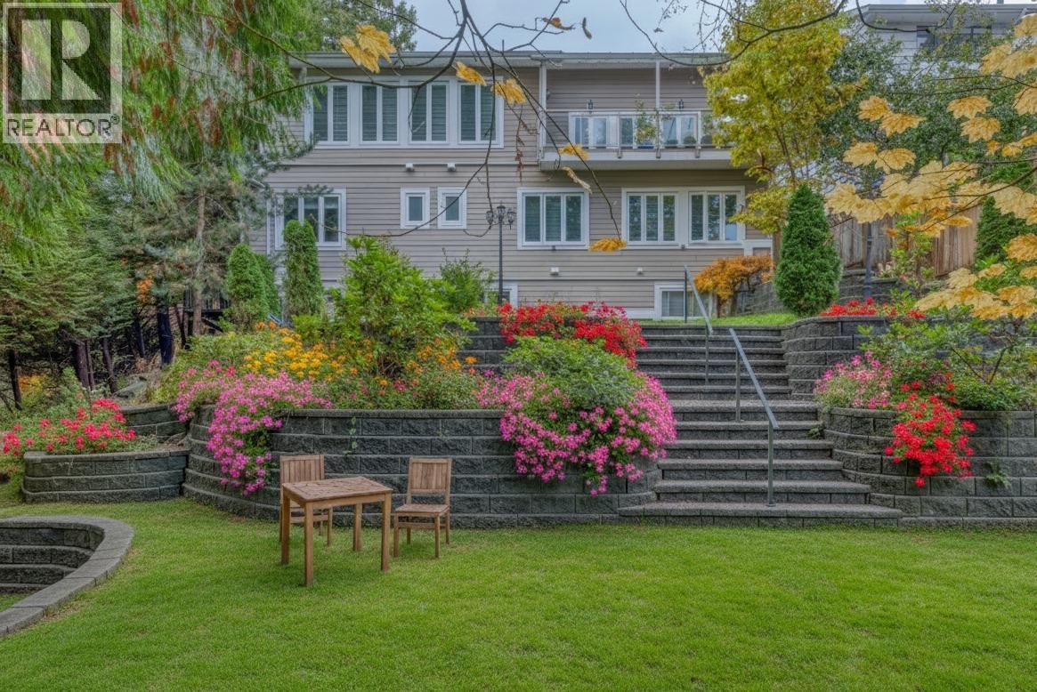 1041 PROSPECT AVENUE