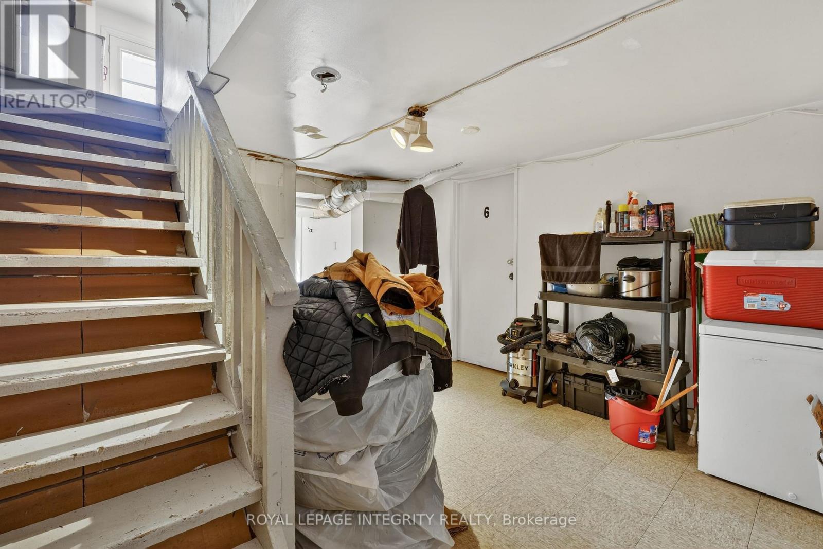 322-324 QUEEN MARY STREET