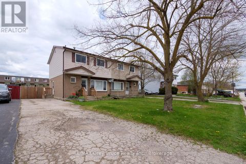 1096 15TH ST B AVENUE E Owen Sound ON N4K1Y4