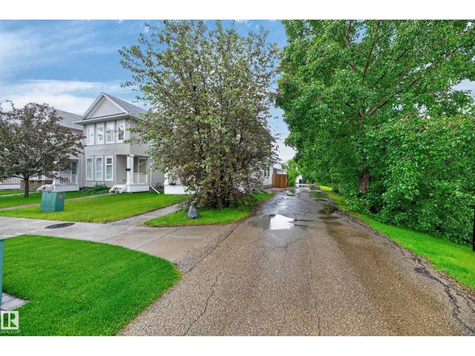 136 BOTHWELL PL