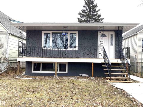 11541 93 ST NW Edmonton AB T5G1C6