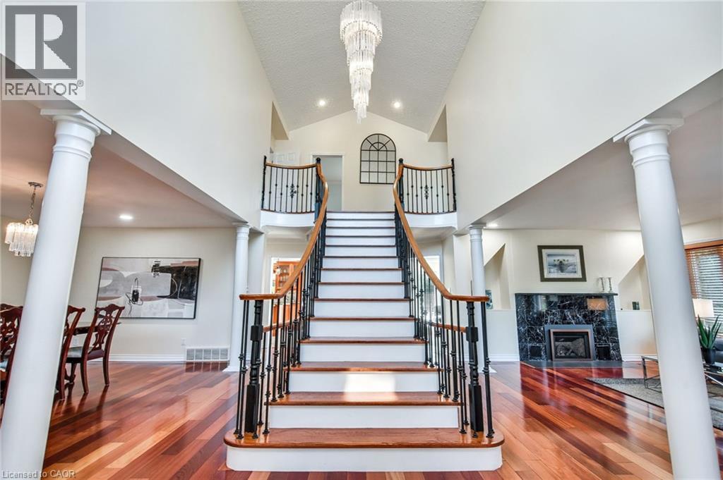 24 JOHN MARTIN Crescent