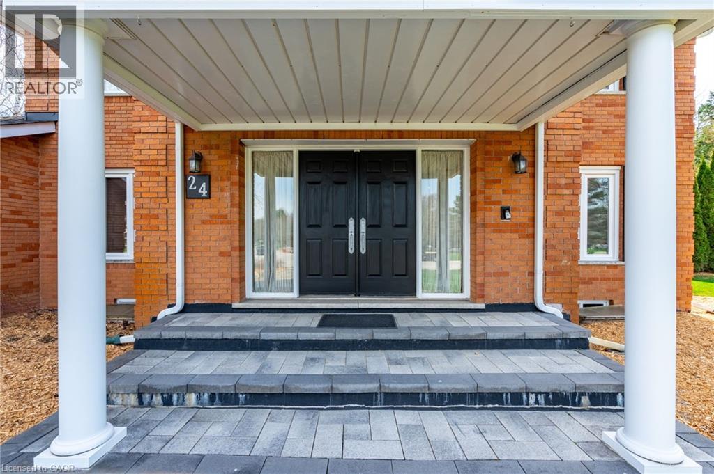 24 JOHN MARTIN Crescent