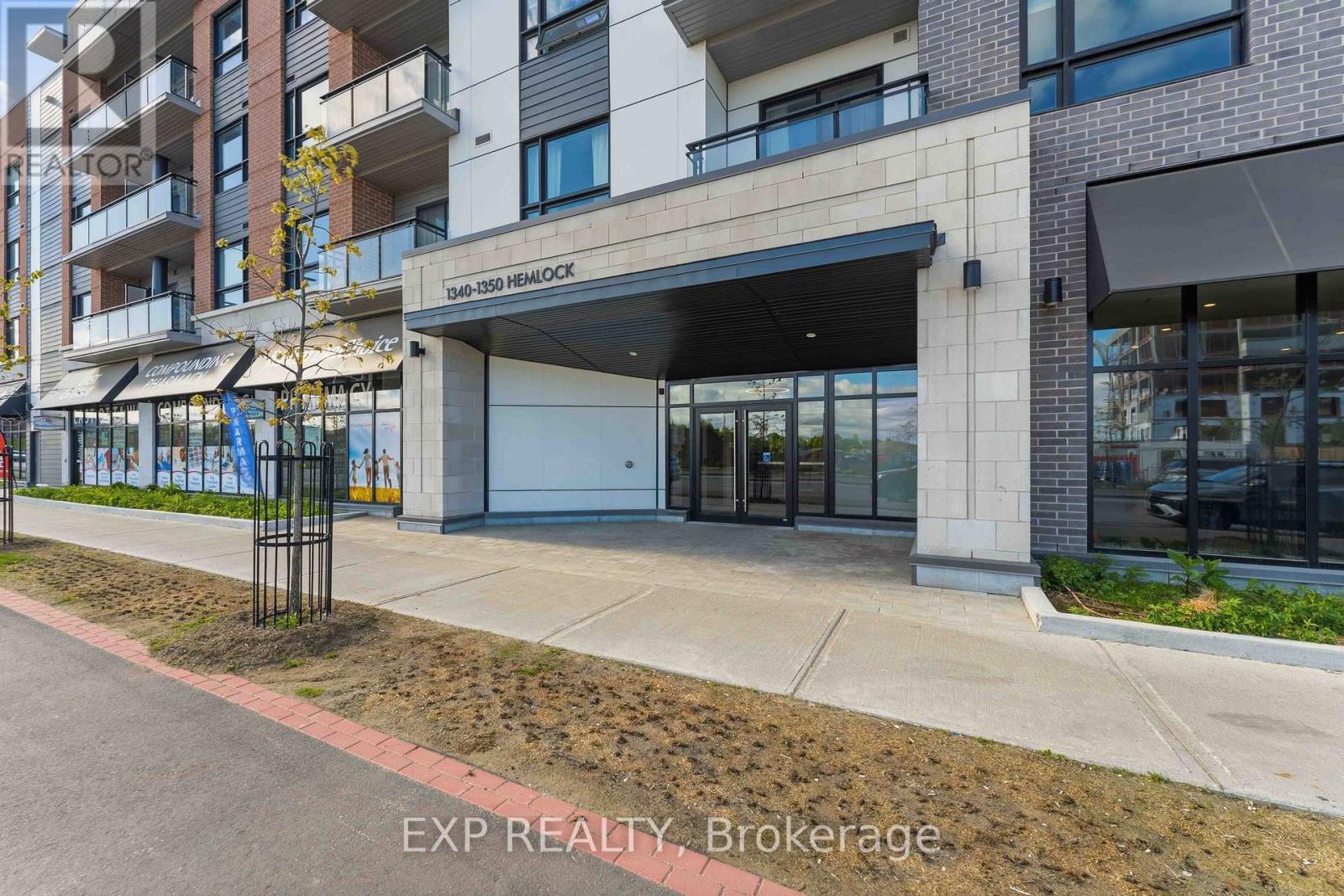 505 - 1350 HEMLOCK ROAD