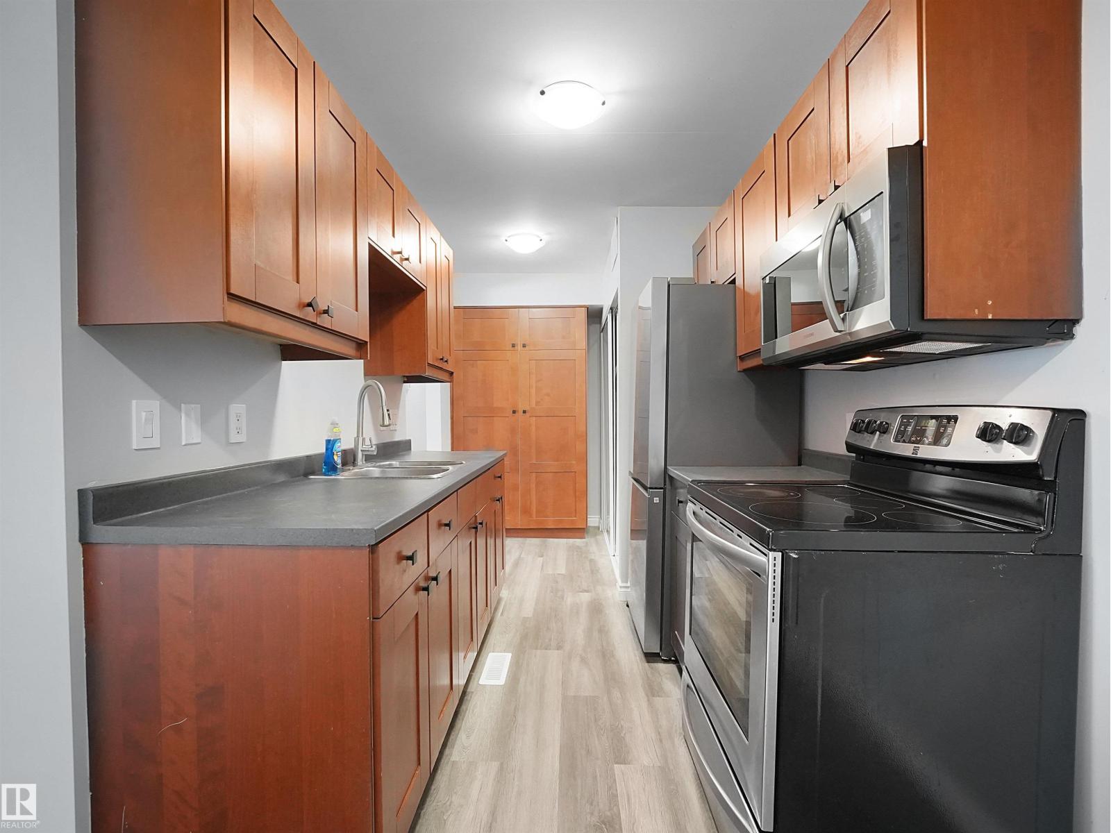 1460 LAKEWOOD RD W NW