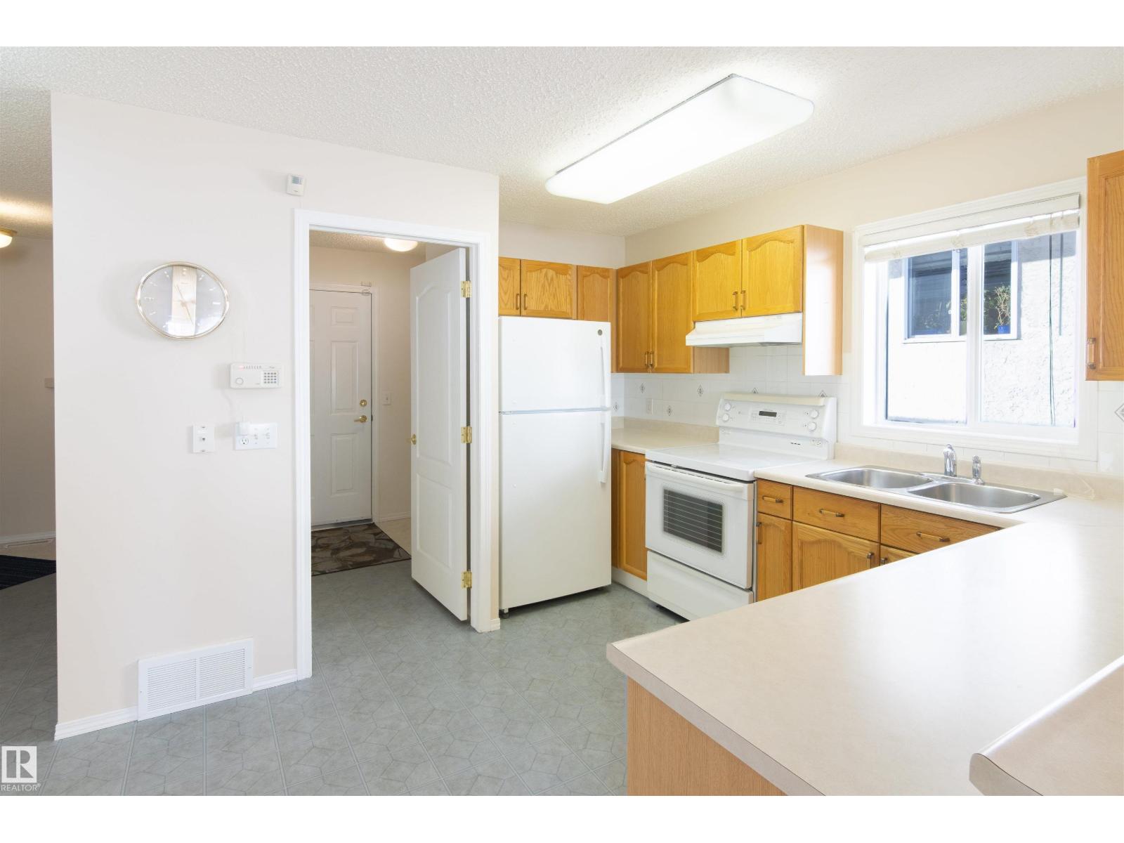 #41 14428 MILLER BV NW