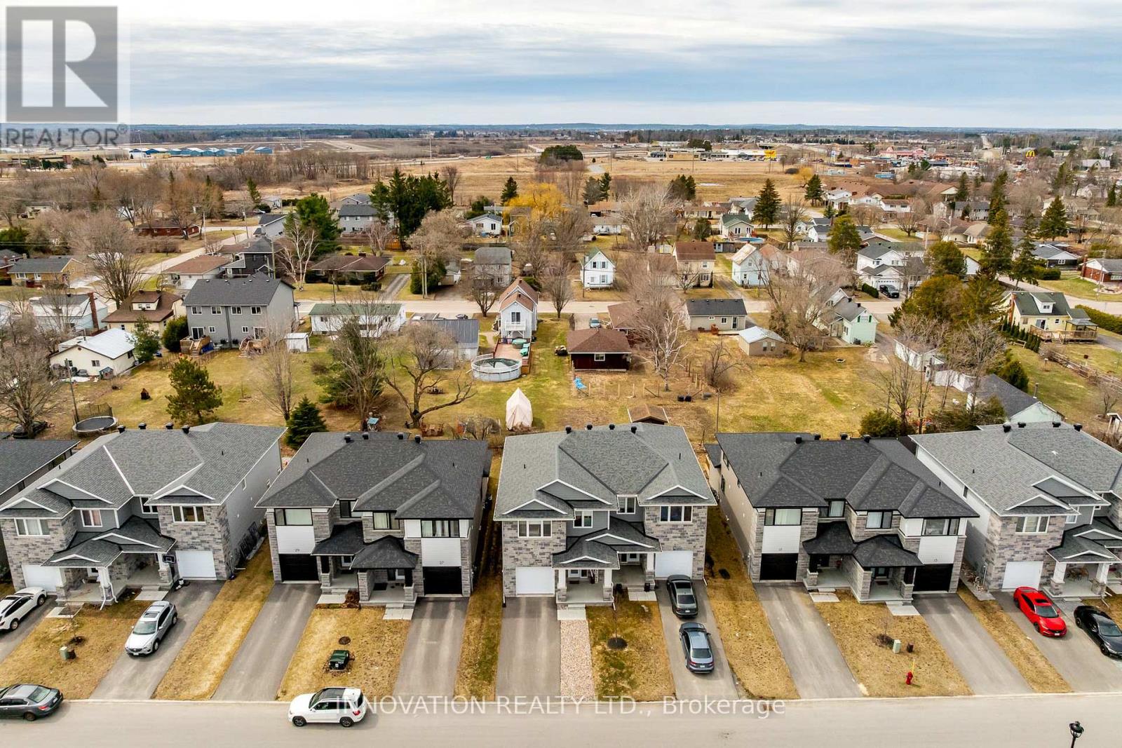 23 MAC BEATTIE DRIVE
