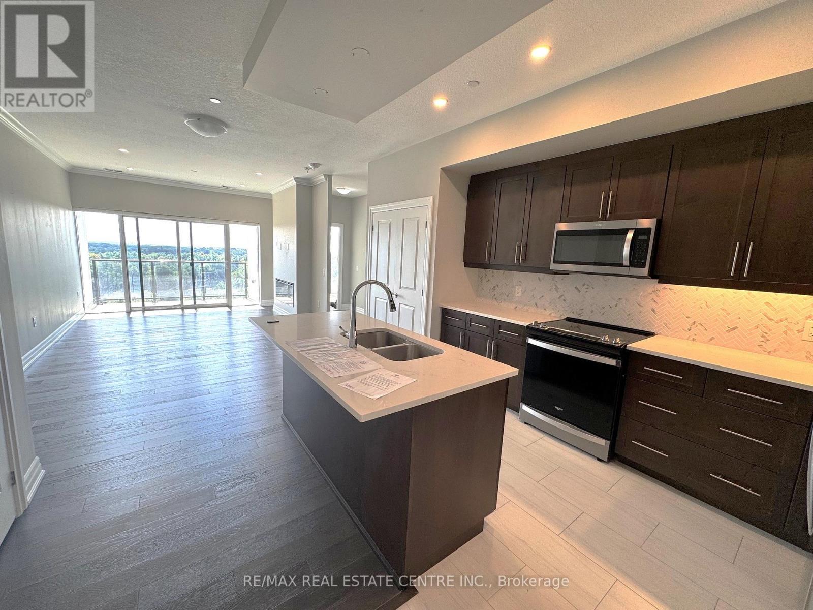 1003 - 1880 GORDON STREET