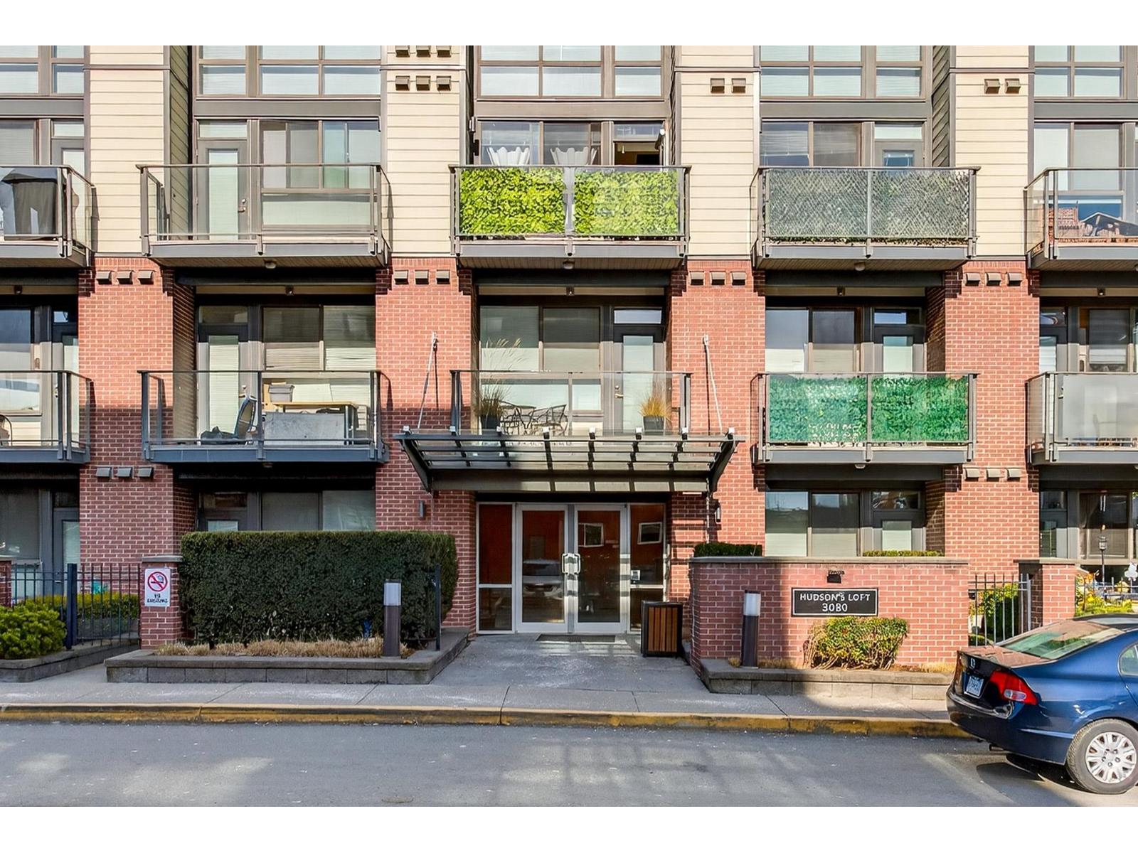 502 3080 GLADWIN ROAD