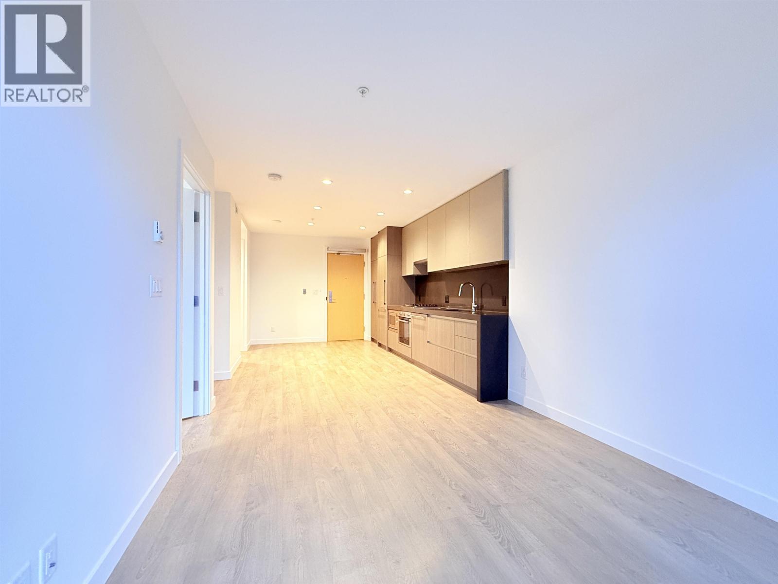 1505 6080 MCKAY AVENUE