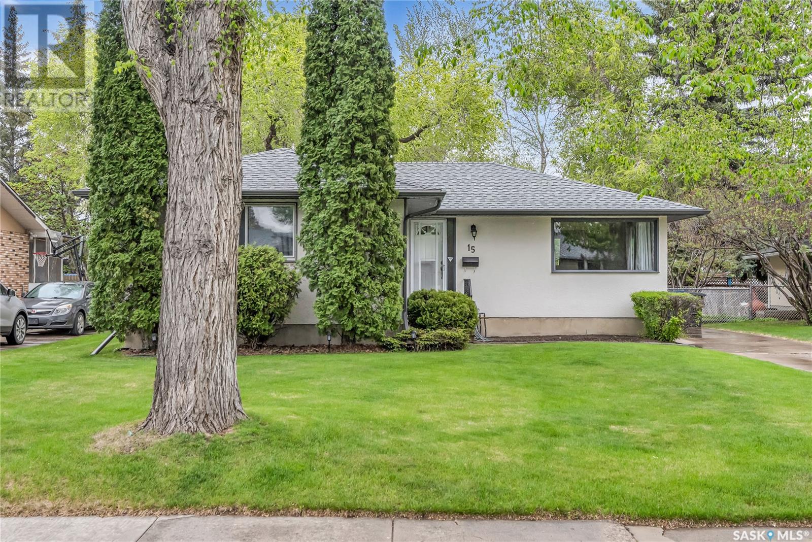 15 McAskill CRESCENT