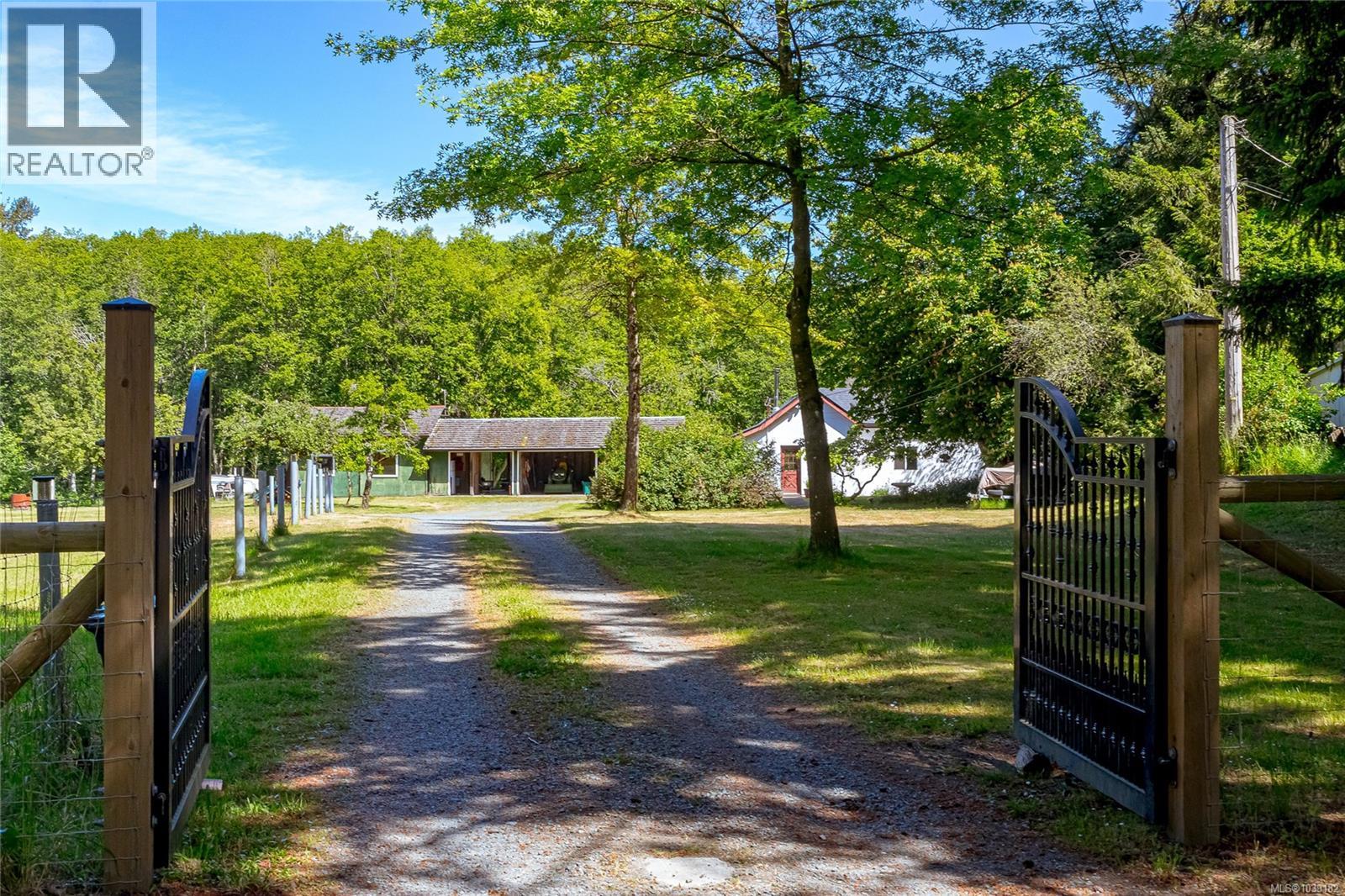 3401 River Rd