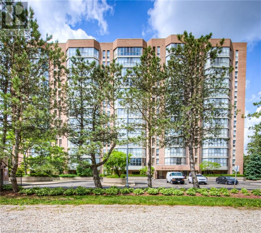 265 WESTCOURT Place Unit# 203