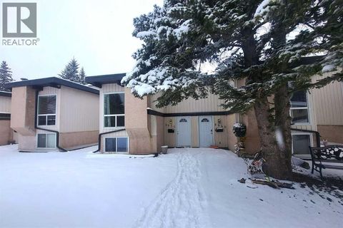 9930 26 Street SW Calgary AB T2V4E9