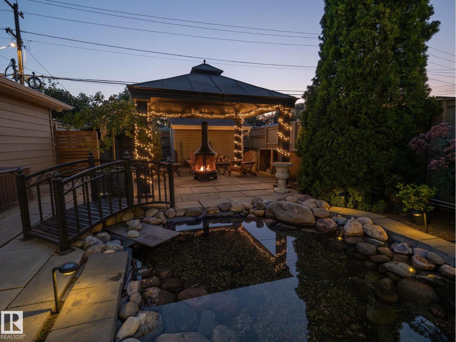 9268 77 ST NW