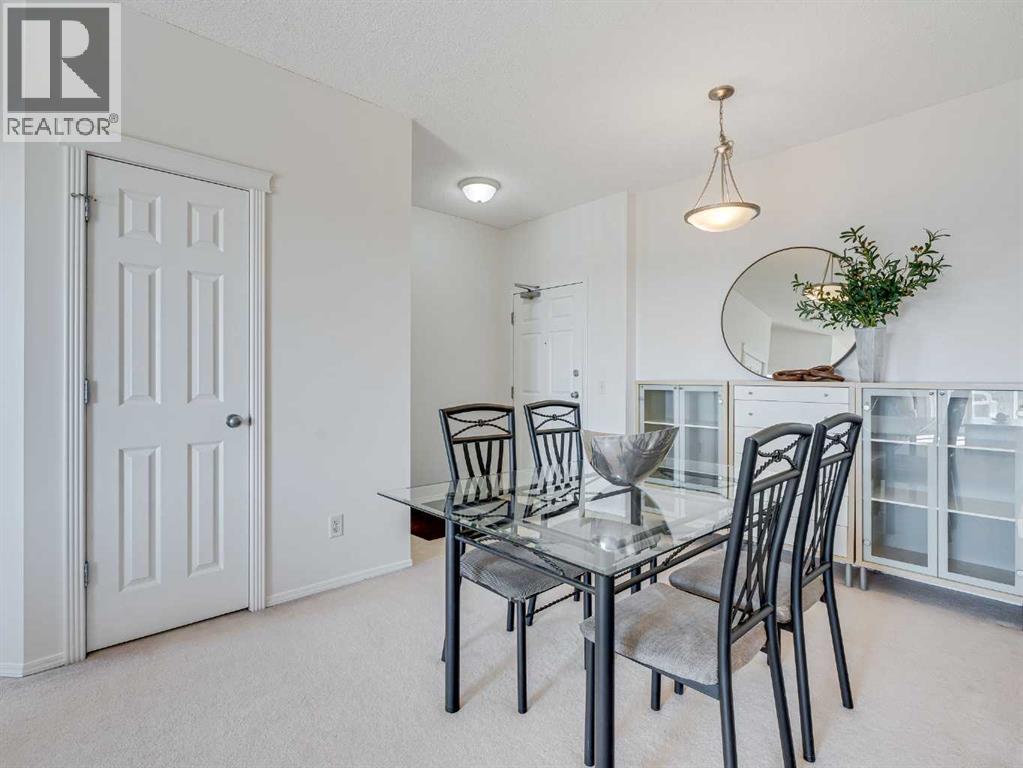 410, 8 County Village Bay NE