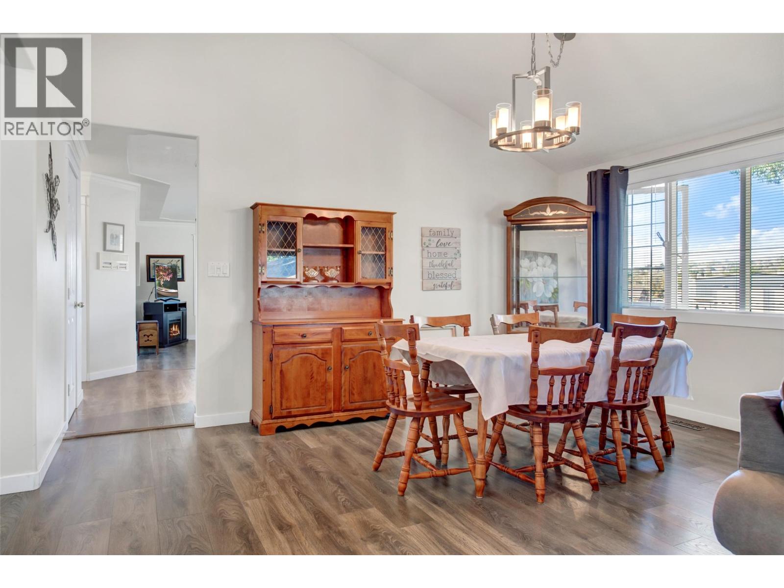 1400 14 Avenue Unit# 73