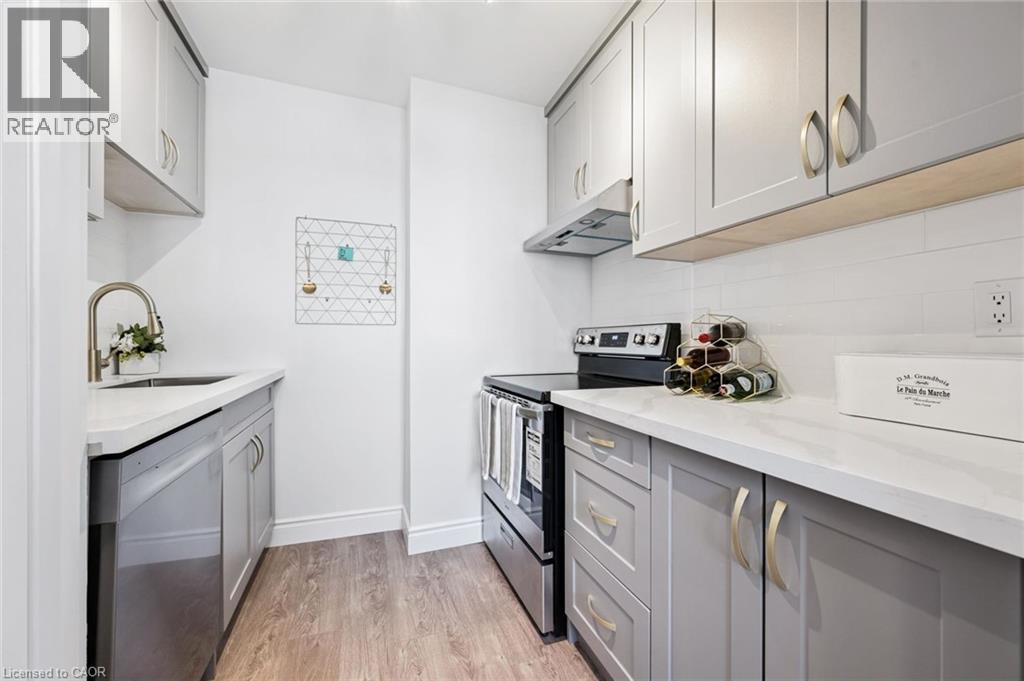 224G HARVARD Place